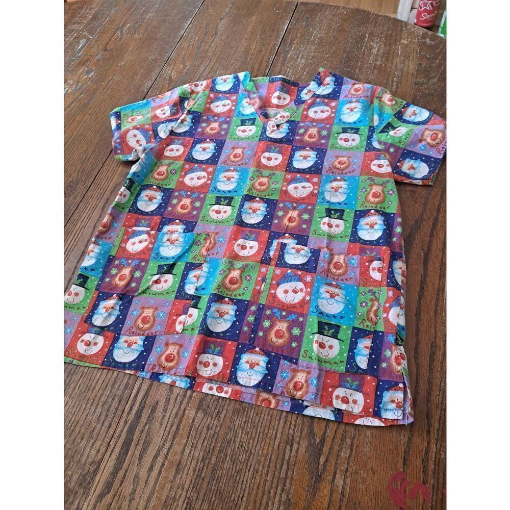 Medium Snowman Santa Reindeer Christmas Short Sleeve Scrub Top Shirt Pocket